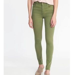 Old Navy Rockstar Olive Green Jeans Sz 10 Petite